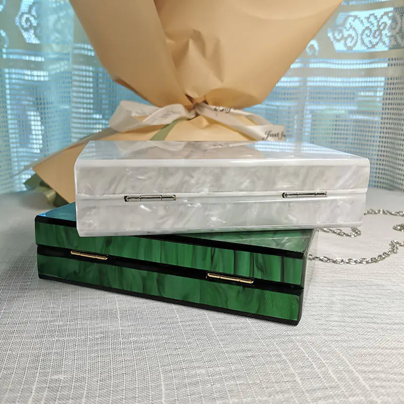 Elegant Pearlescent Clutch Bags for Gala Evenings